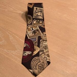 Don Lopez Beverly Hills Beer tie, 100% Italian Silk, perfect condition